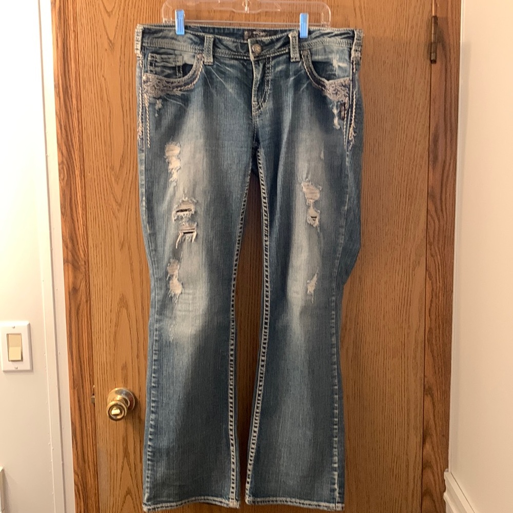 Silver Jean-Aiko-Boot Cut-Women’s size 34/33-Great Condition